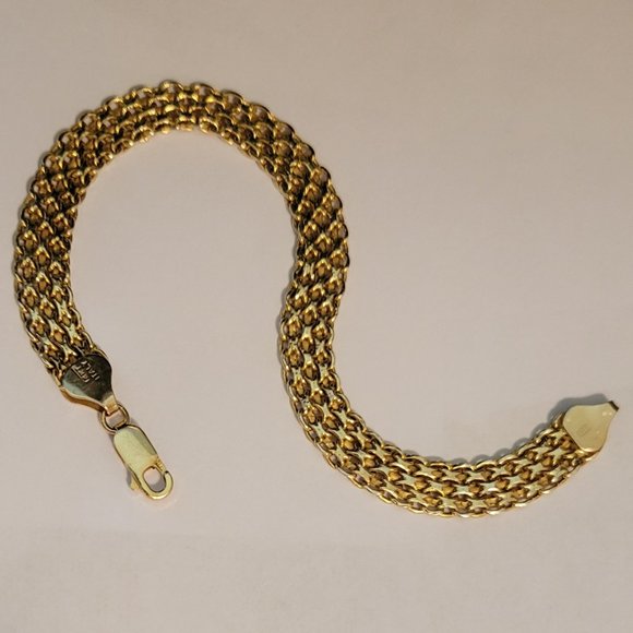**SOLD**14k Yellow Gold Vintage Mesh Bracelet made in Italy 7.5" 8mm 5.17 grams - Picture 1 of 8